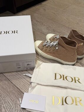 Dior Walk’N Dior High-Top Sneakers